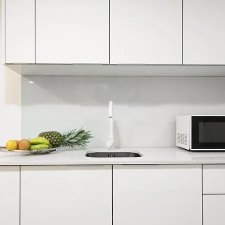 Host Wise - Spacious Noble Apartaments Ace Location-3
