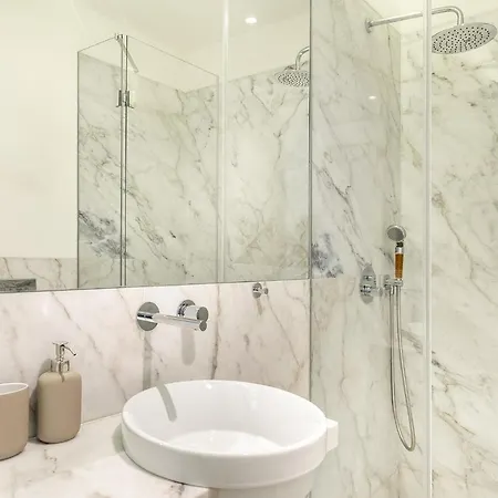 Whome Timeless Luxury Porto W/ Ac & Elevator-3