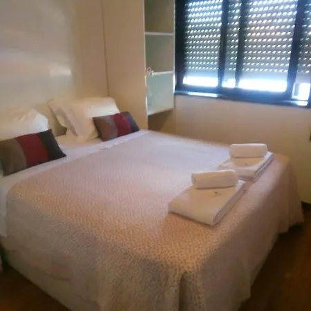 Bonfim Small House-2