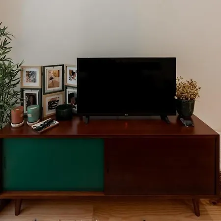 Sun Charming Apartment-2