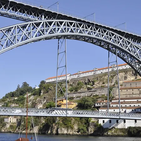 Porto Almada Design Loft-2