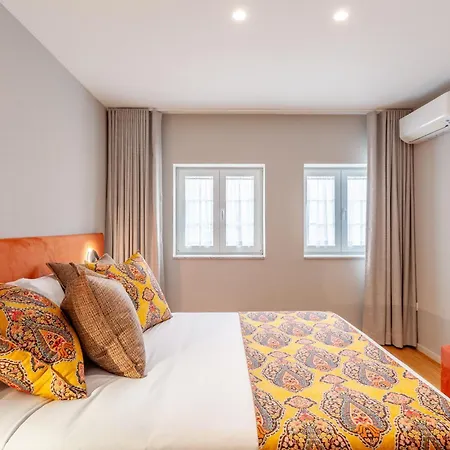 Savvy Signature Apartments-3