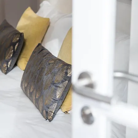 Guestready - Grandeur River Balcony Reborn-3