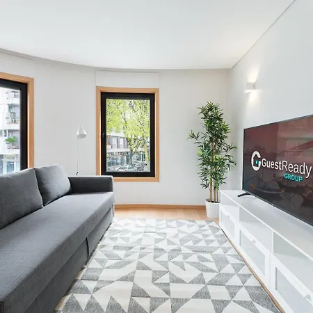 Guestready - Artsy Apartment-2