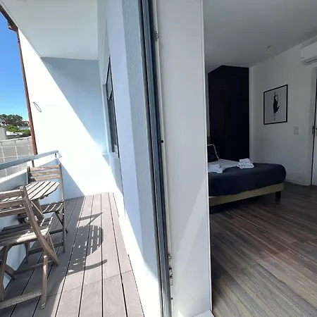 Almada Studios&Suites-2