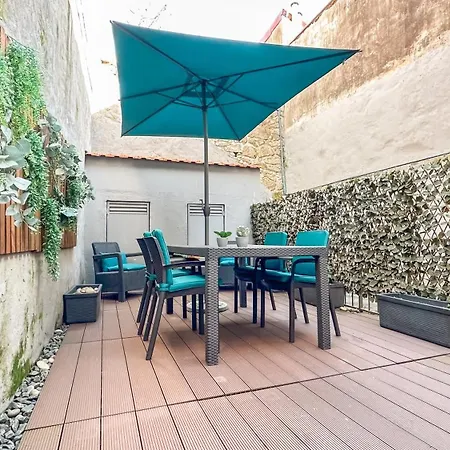 Almada Apartments 468-2