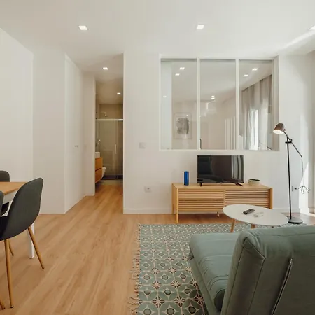 Courtyard Oporto Design Apartments By Vacationy-3