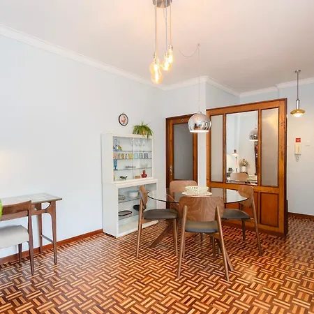 Liiiving In Porto - Vintage Design Apartment-2