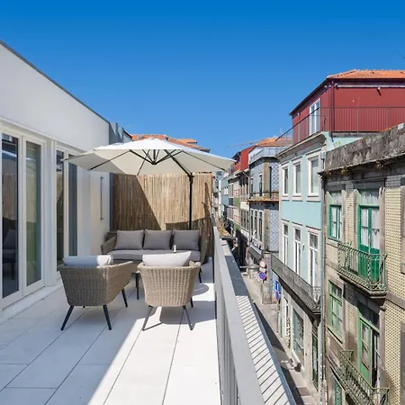 Host Wise - Luxurious Private Flats - Balcony-3
