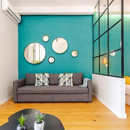 Modern Downtown Studio-2