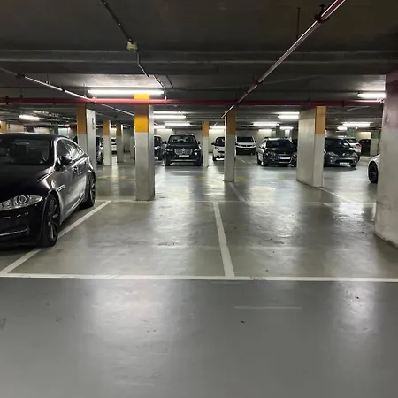Casa Roberto - Studio Apartment, Lift, Ac, Car Parking - Extra-3