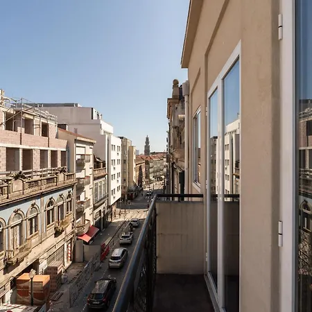Host Wise - Colorful Bright Flat With Balcony-2