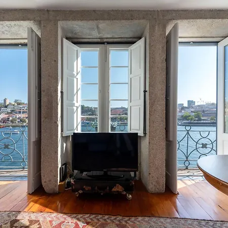 Porto Premium River View II-3