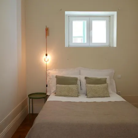 Breiner Apartment, Arts District-2
