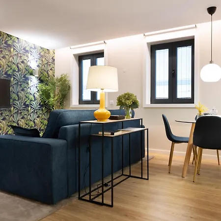 Palmeiras Apartment, by Bolhão Residences-2