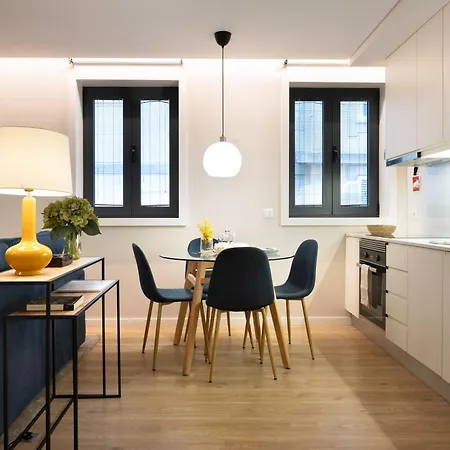 Palmeiras Apartment, by Bolhão Residences-3