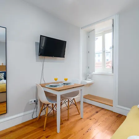 A Window To Porto - Apartment In The Heart Of The City-2