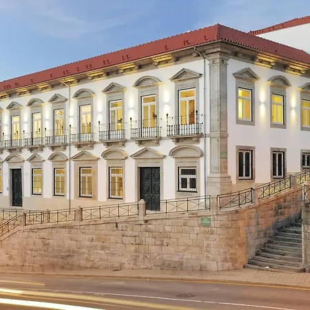 Condes de Azevedo Palace Apartments-3