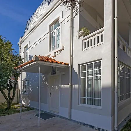 Uporto House Palace-2