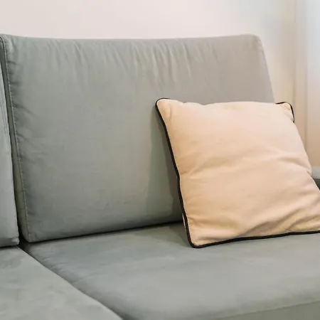 Liiiving In Porto - Urban Retreat Apartment-3