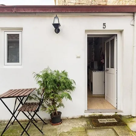 Island House-2