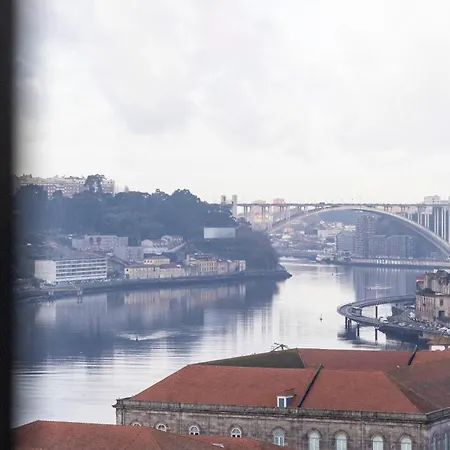 Authentic Porto House-2