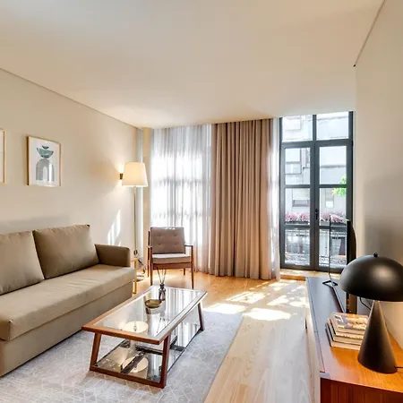 Avus M Suites And Apartments By Da'Home-2