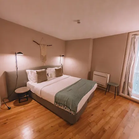 Oporto Serviced Apartments - Miragaia-2