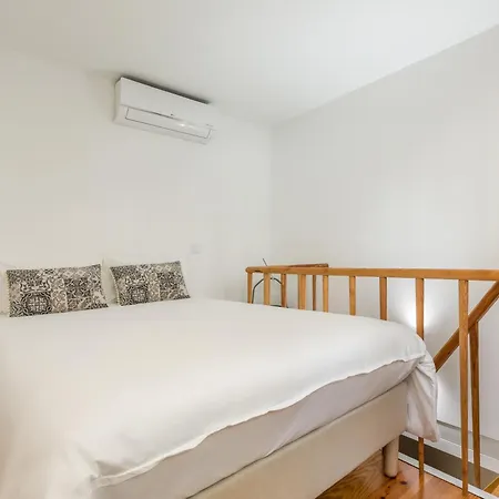 Bombarda Apartments By Porto Dream Stays-2