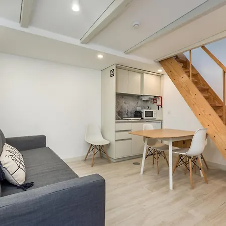 Bombarda Apartments By Porto Dream Stays-2