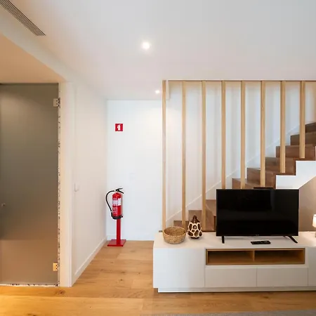 Lavandeira Oporto Apartments-2