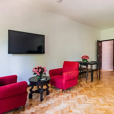 Riverside City Centre Apartments-3