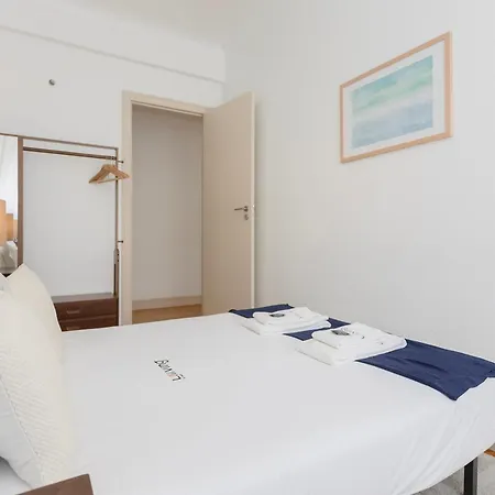 Liiiving In Porto | Light Spacious Apartment-3