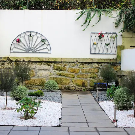 Oporto Trendy Apartments-3