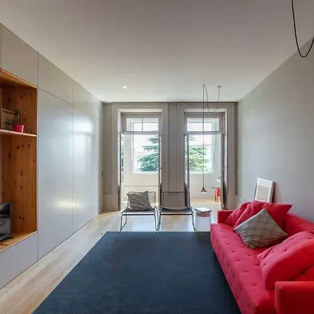 Baumhaus Serviced Living - Art & Design Apartments-2