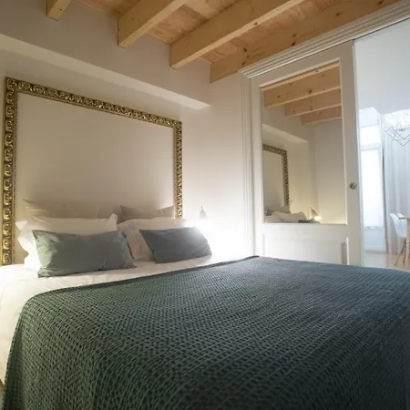 Mercado dos Poetas – Tourism Apartments-3