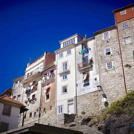 Oporto Street das Aldas - River View-2