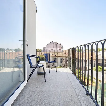 Pause Apartments-2