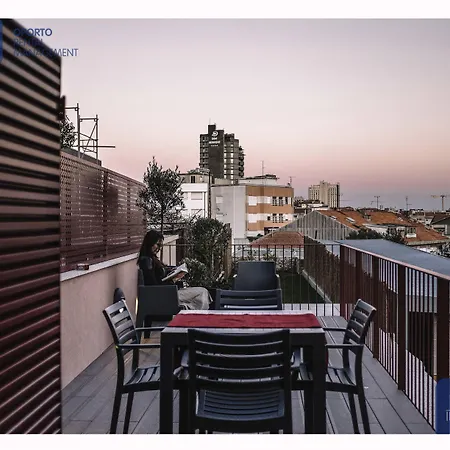 Orm - Almada Terrace Apartment-3