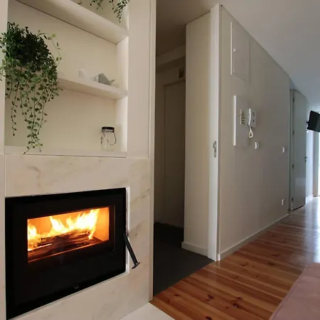 OPORTO GUEST Natária Flats with Parking-2