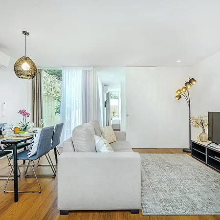 Luxury In The Art District By Innkeeper-3