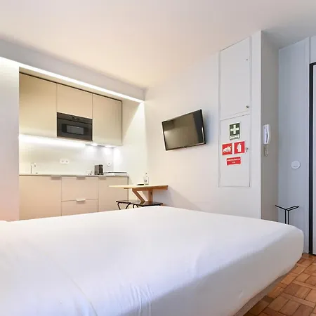 Sleep In Office-3