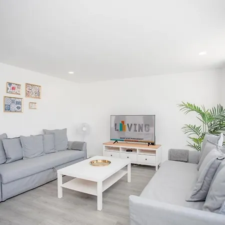 Liiiving In Porto - Ribeira Riverside Apartment-3