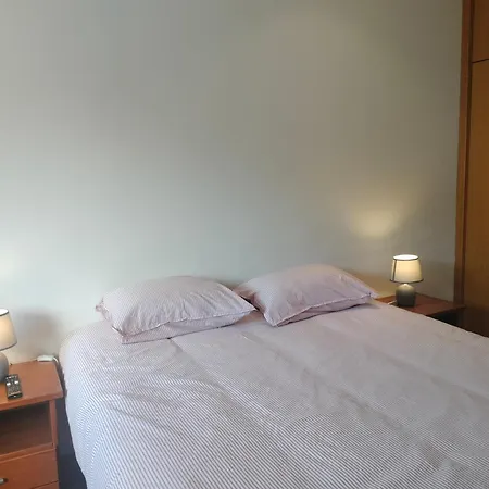 Rooms Sao Dinis-3