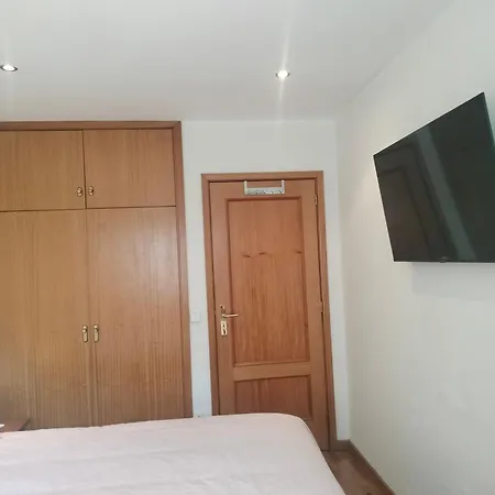 Rooms Sao Dinis-2