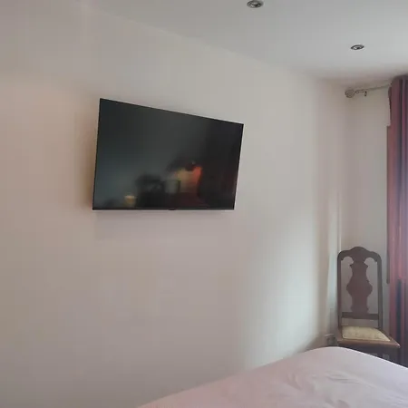 Rooms Sao Dinis-2