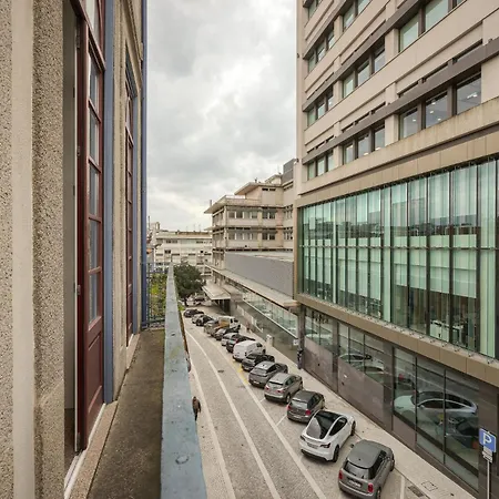 Aliados Town Hall Central Apt By Luxistay-3