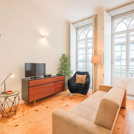 Aliados Town Hall Central Apt By Luxistay-2