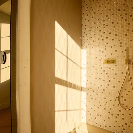 Flh Porto Clerigos Luxury Apartments-2