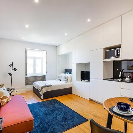 Stylish Studio W/ Ac | Central Porto-2